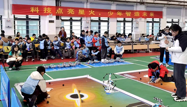 少年“机”智大比拼